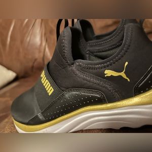 There comfy and they’re in good condition